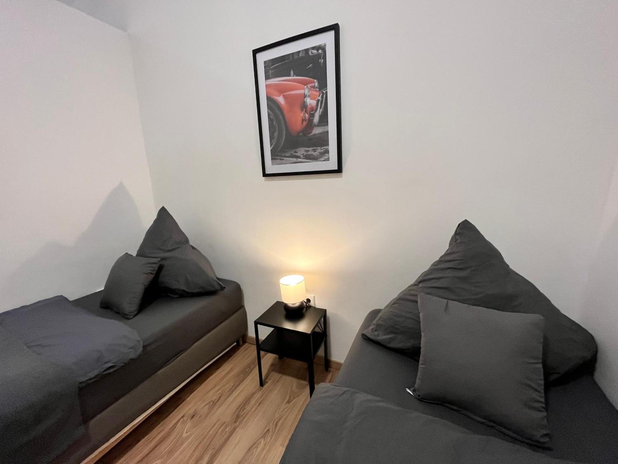 Apartment Central 10B 40Qm Wi-Fi Free Parking Calm Back House ดอร์ทมุนด์ ภายนอก รูปภาพ